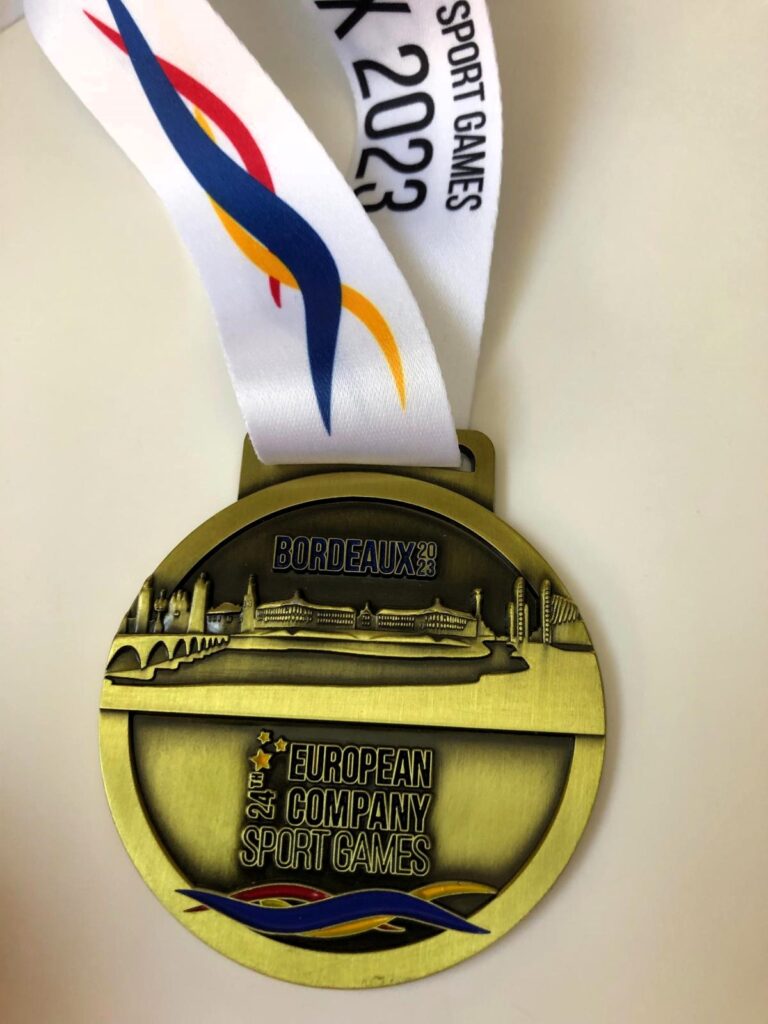 Médaille gagnée par Maïsadour aux jeux européens de sport en entreprise 2023