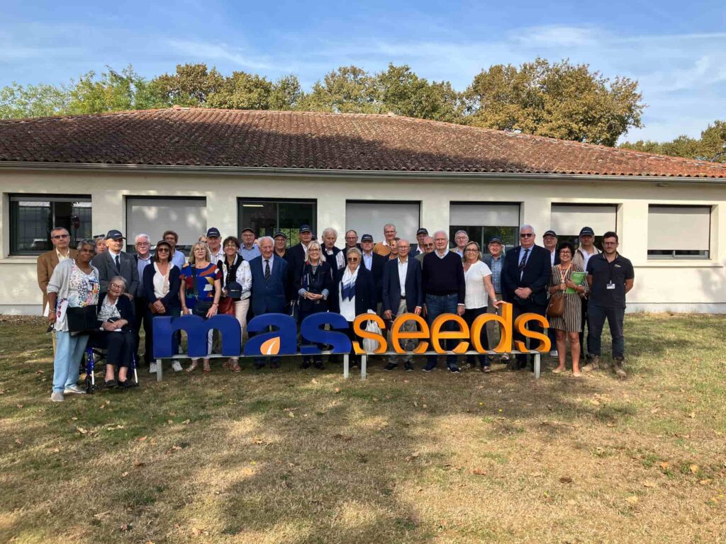 Visite des médaillés de l'ordre du mérite agricole chez MAS Seeds